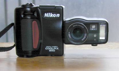Nikon E950